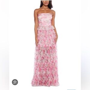 B Darlin Ruffled, Floral, Strapless Dress.